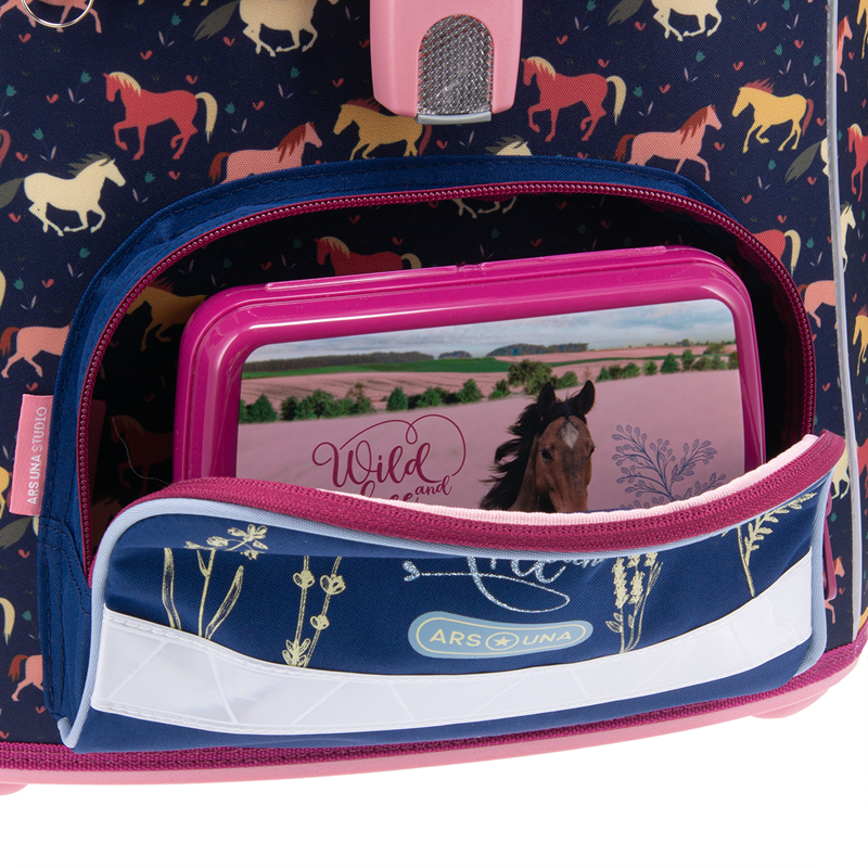 Kompaktná školská taška Wild and Free ARS UNA