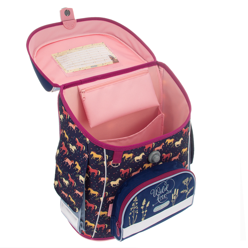 Kompaktná školská taška Wild and Free ARS UNA