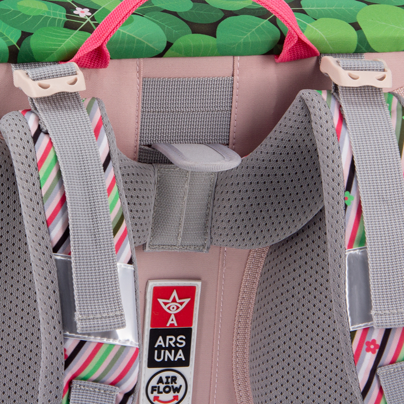 Kompaktná školská taška Think pink 25 ARS UNA