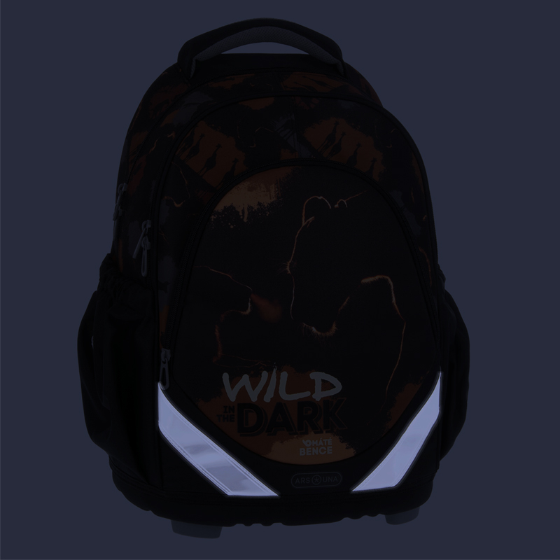 Školský batoh anatomický Wild in the Dark ARS UNA