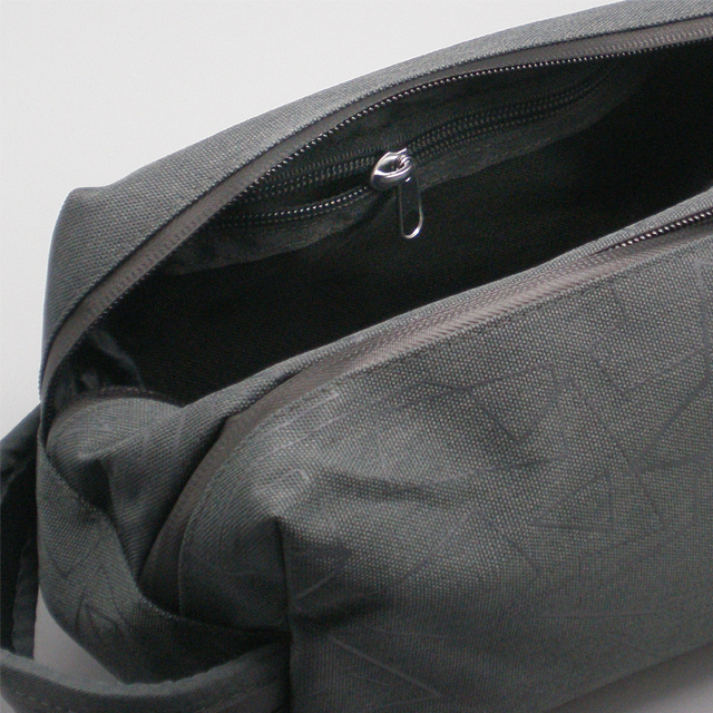 Taštička na kozmetiku čierna ARS UNA