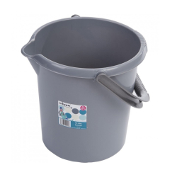 VEDRO 10L S VYLEVKOU 11580STRIE,12004FIAL.